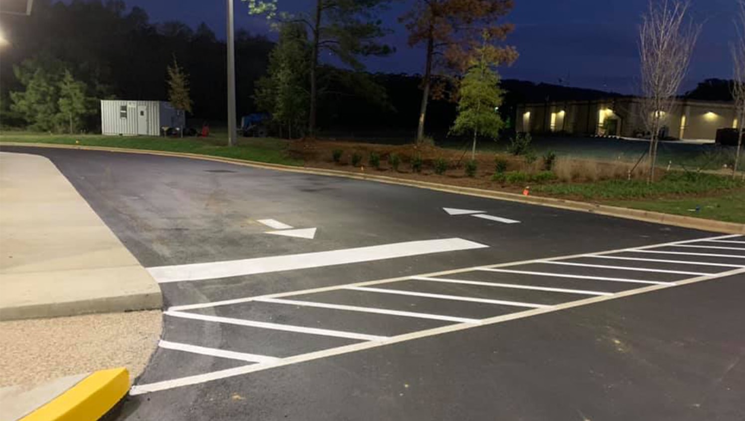 crosswalk stripes in publix parking lot