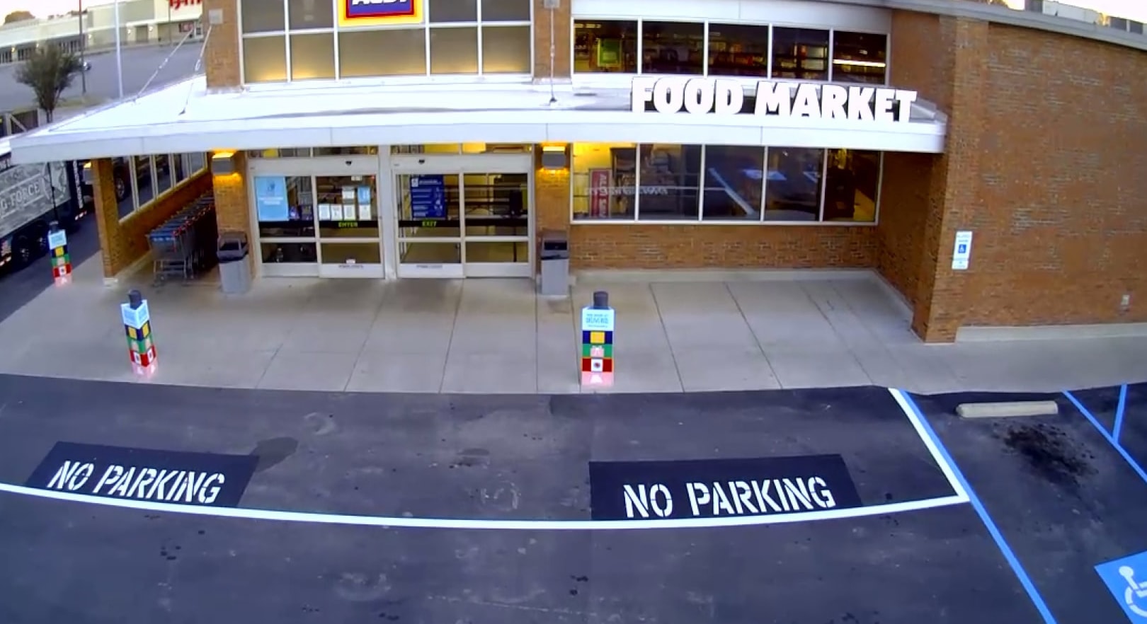 Aldi Pavement Restriping Project