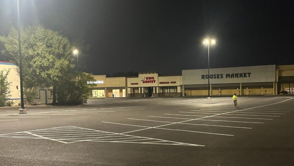 Rouses’s Market parking lot freshly painted