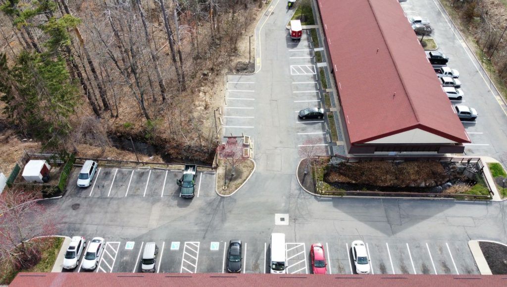 parking stall and ada striping for salem, nh hotel
