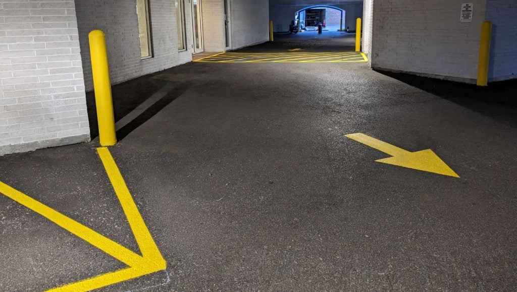 parking lot painting in chicago, il