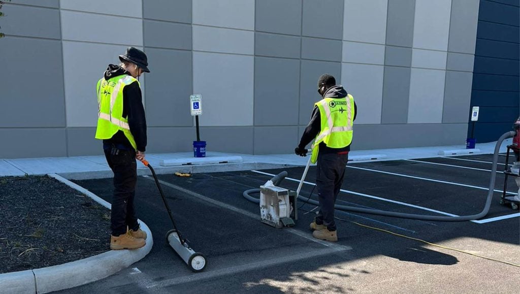 yellow line markings for Stelzer Road Warehouse parking lot