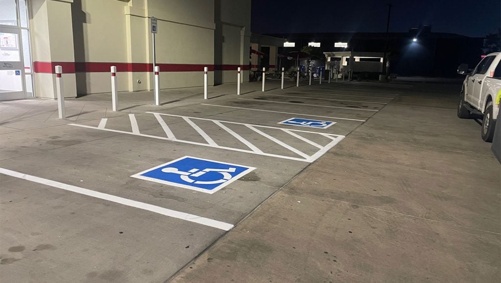 line striping in Dallas, TX