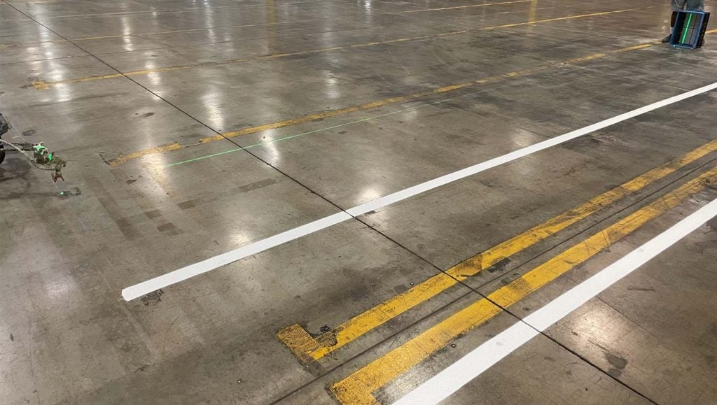 warehouse line painting in dallas, tx