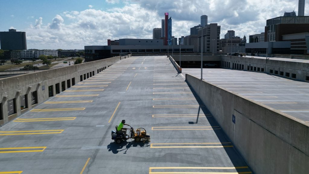 G-FORCE® employee setting up paint