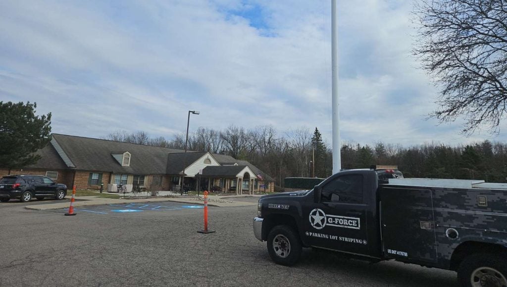 line striping in rochester hills, mi