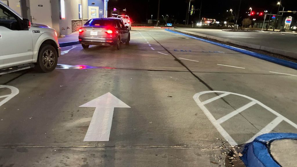 parking lot striping in hudson oaks, tx