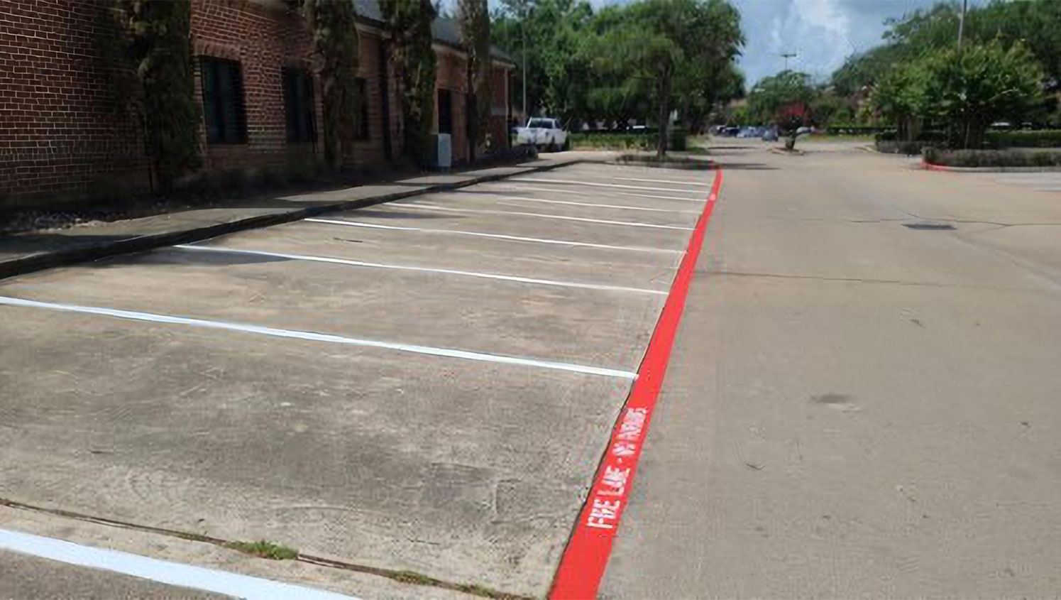 new fire lane striping at Sugarland Pulmonary Clinic