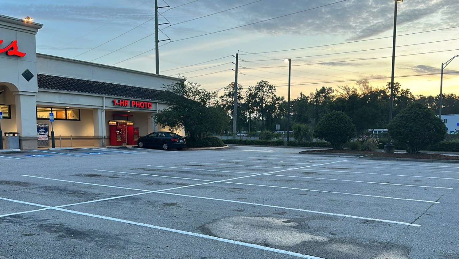 Walgreens Parking Lot Striping GFORCE™ Jacksonville
