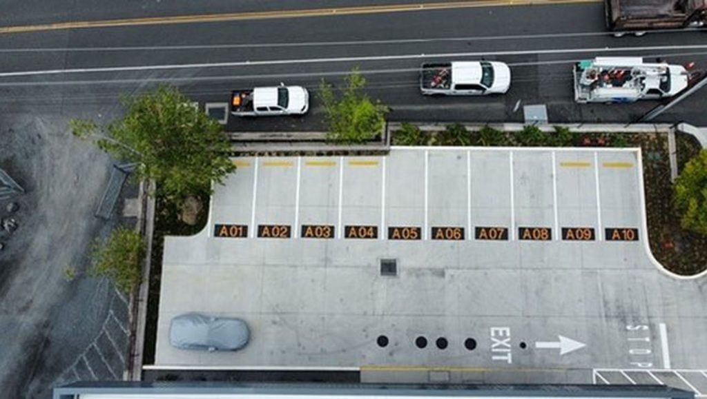 overhead view of line striping in Kailua-Kona, HI