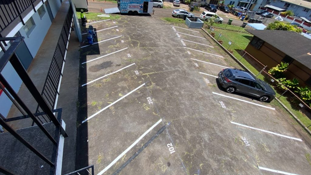 parking lot striping for residential building in wahiawa, hi