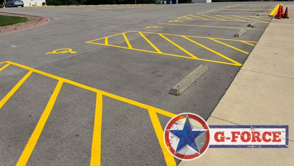 curb painting in Kansas City, MO