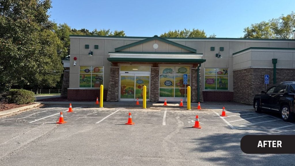 front view of Natural Grocers