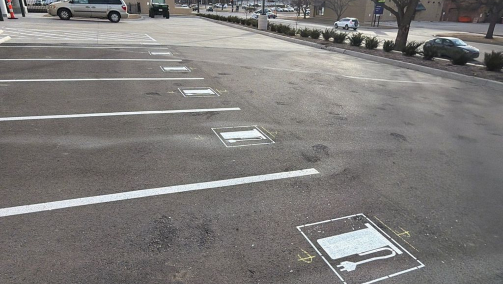 Line Striping Project for Kansas State Capitol in Topeka, KS