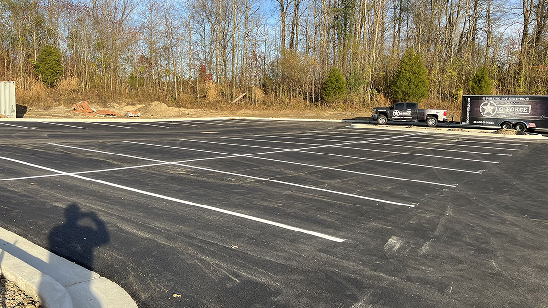 Line Striping for Gilpin Construction Company in Middlesboro, KY image