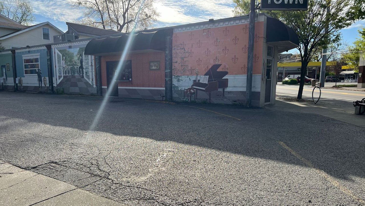 Line Striping for Old Town Liquors in Louisville, KY GFORCE™