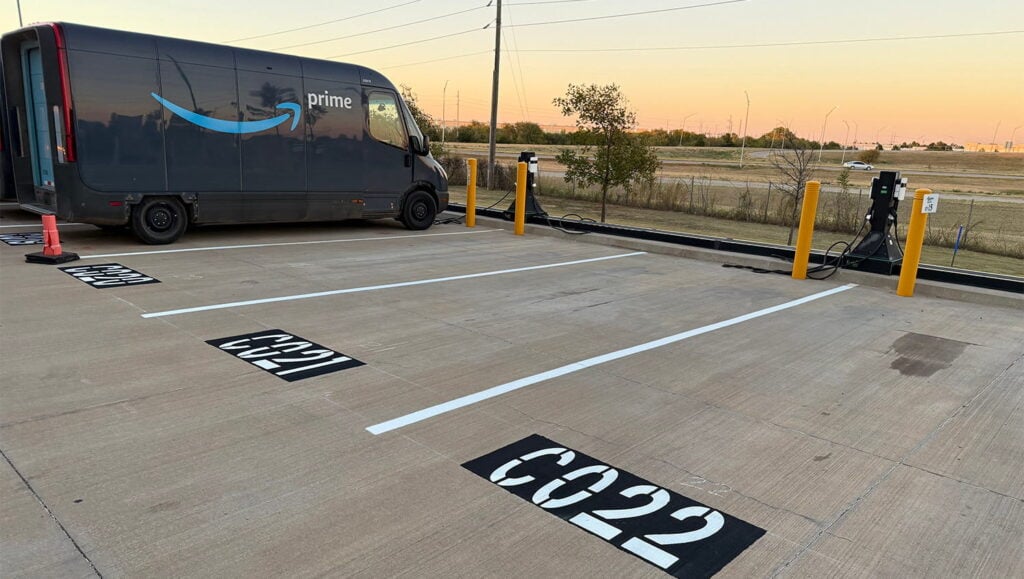 line striping for amazon in oklahoma city ok image 3