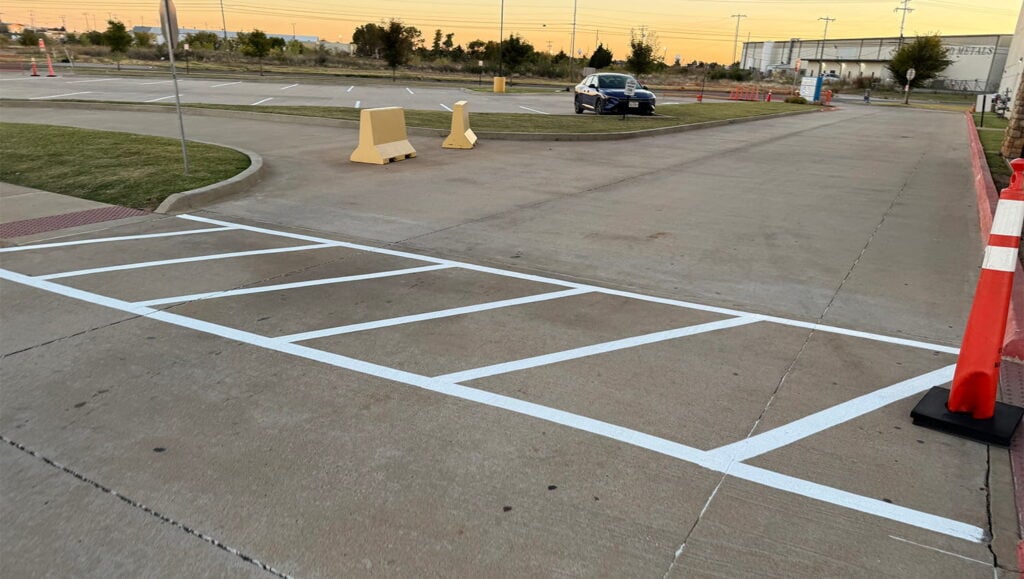 line striping for amazon in oklahoma city ok image 4