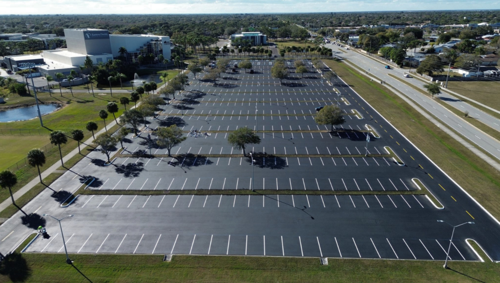 Line Striping Service for Doug Connor Inc in Melbourne, FL