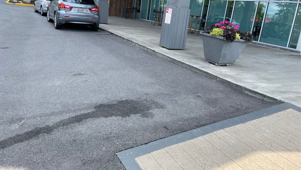 fire lane striping in Pittsburgh, PA