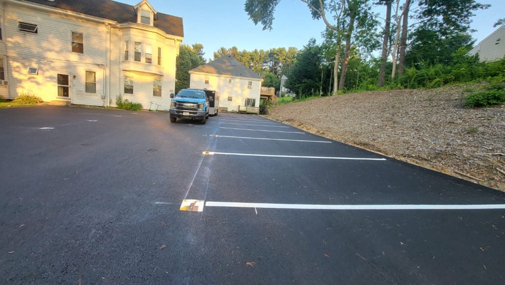 parking lot striping in kingston, ma