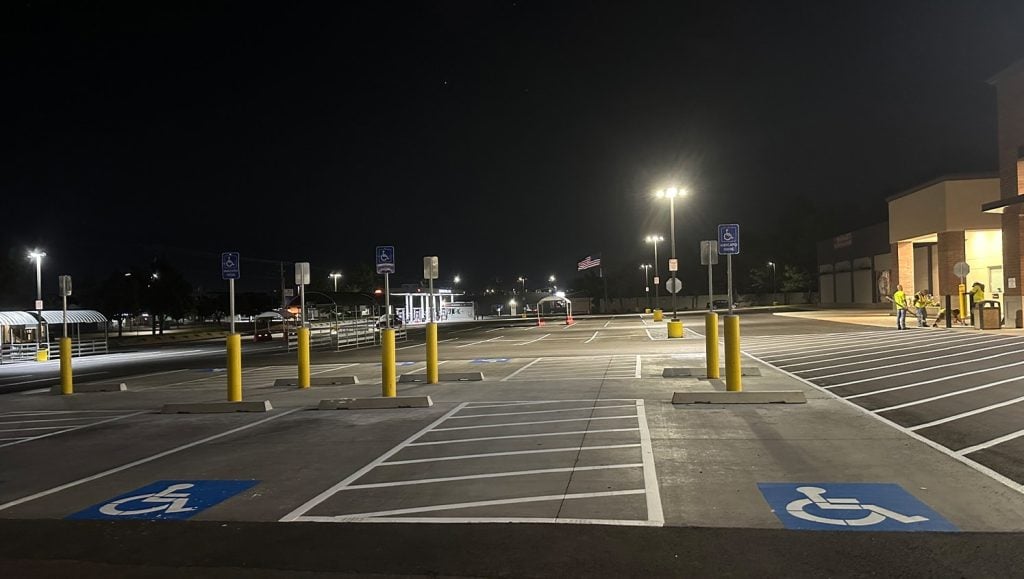 ada compliance parking spots for Harmon’s Grocery parking lot