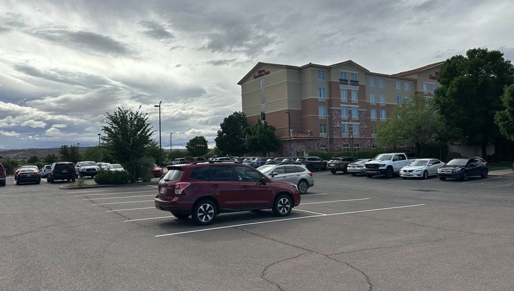 parking lot with cars at rib and chop house