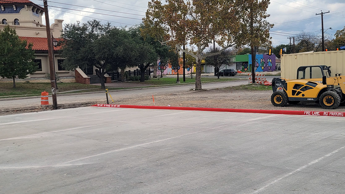 Parking Lot Striping for an AutoZone in San Antonio, TX image