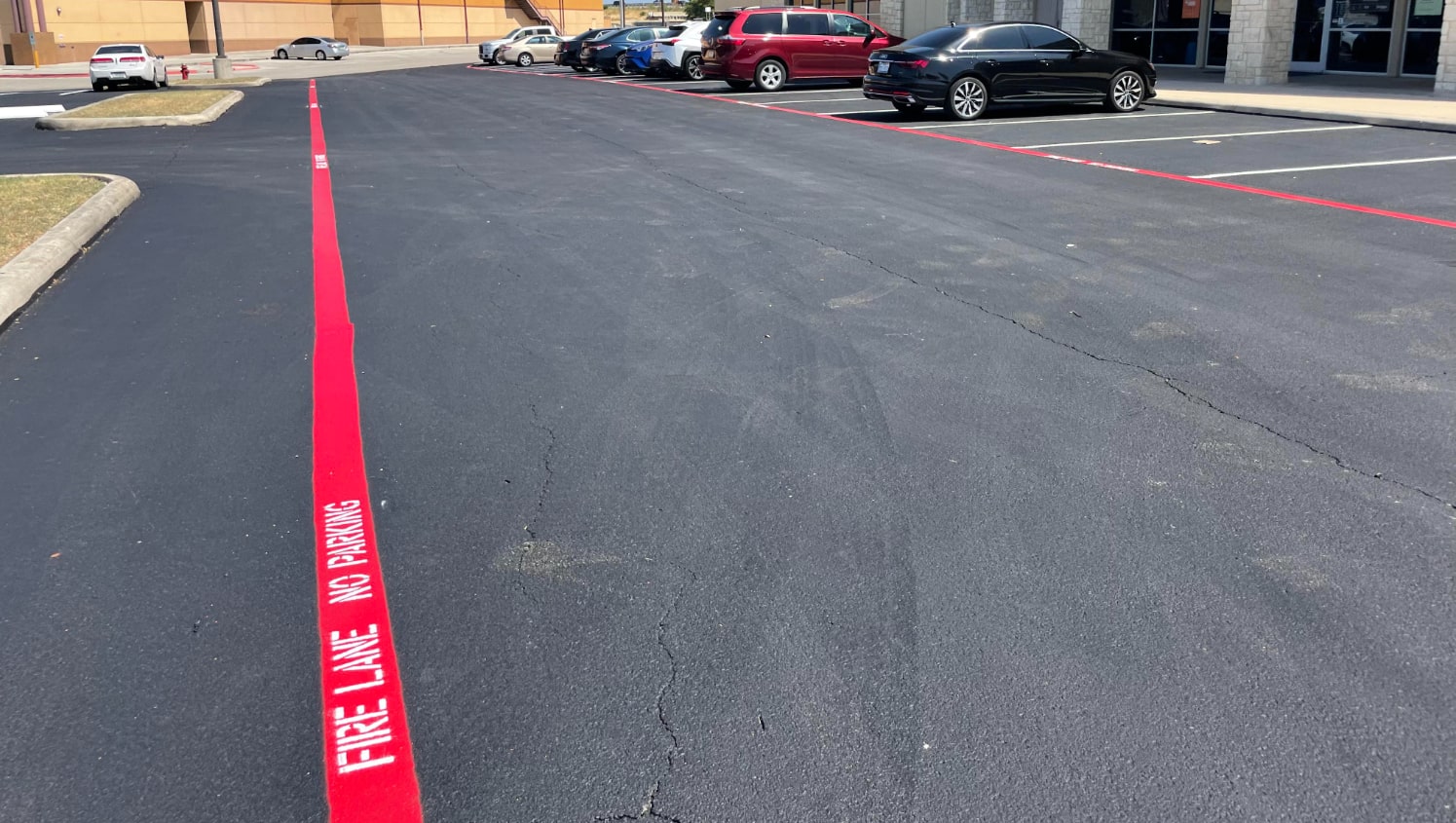 fire line striping in Universal City, TX