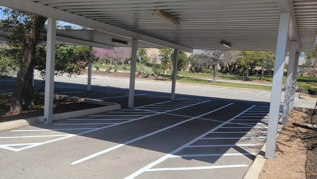asphalt parking lot striping in san antonio, tx