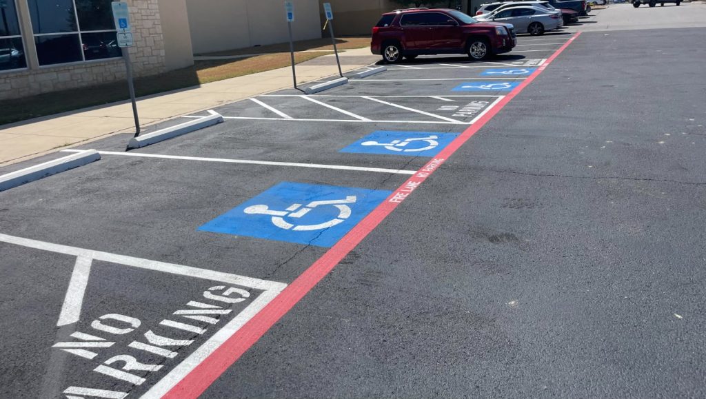 fire lane marking in Universal City, TX