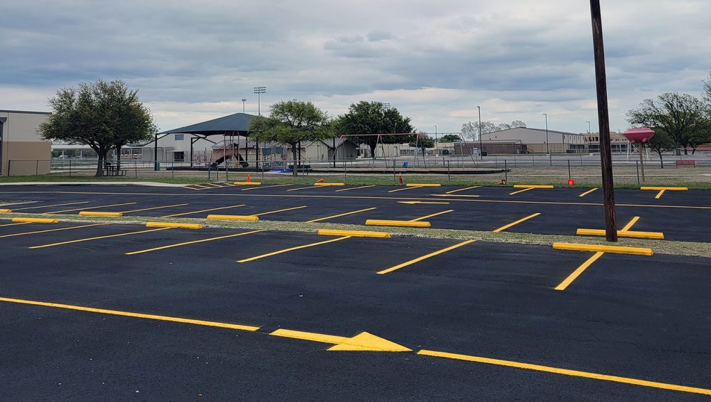 new-directional-arrow-and-crosswalk