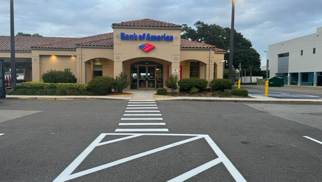 drive through at bank of america with fresh
