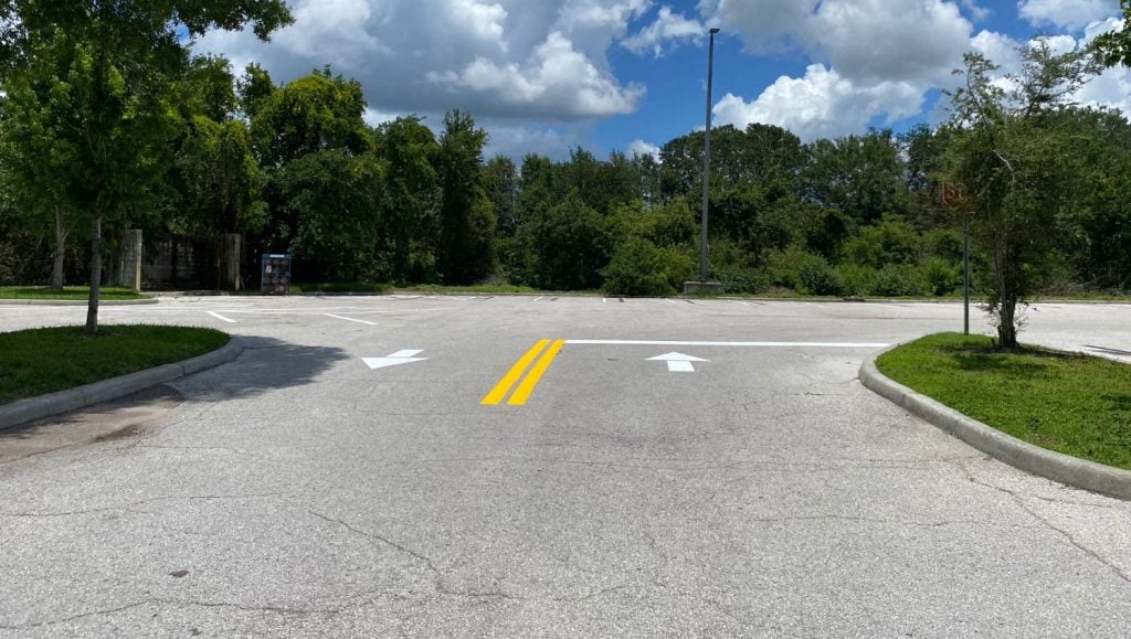 directional arrows