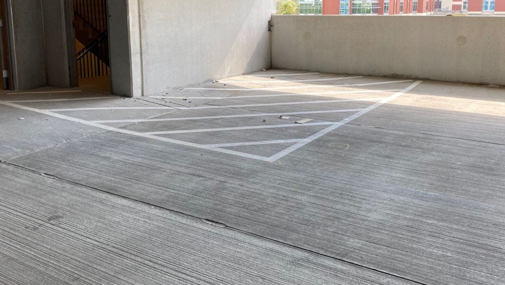 hash markings in tampa, fl parking garage