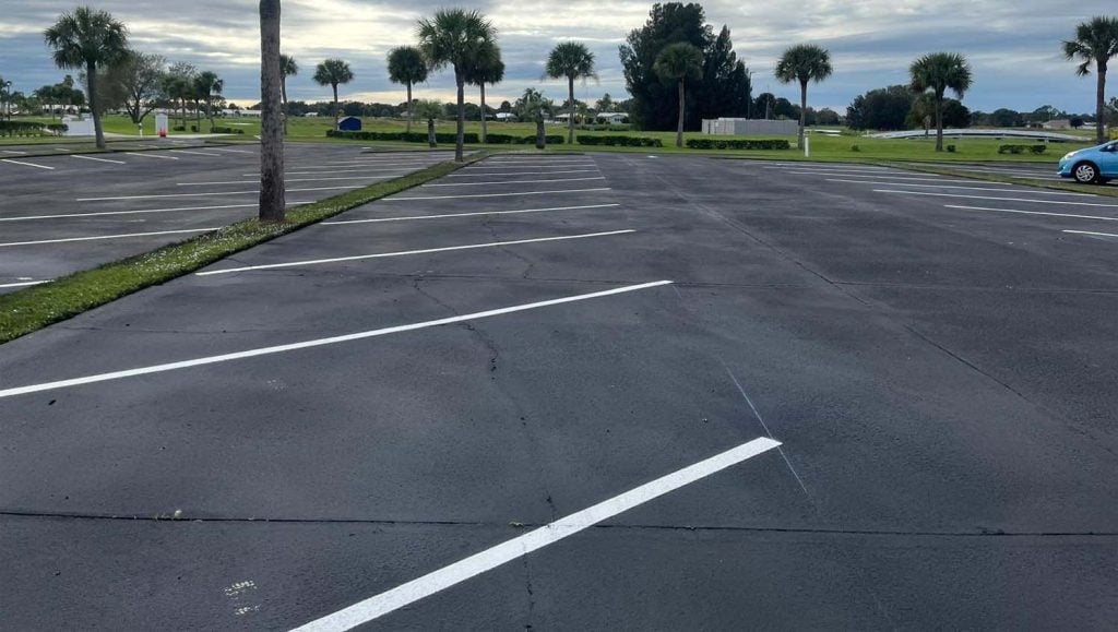 line marking in sebring, fl