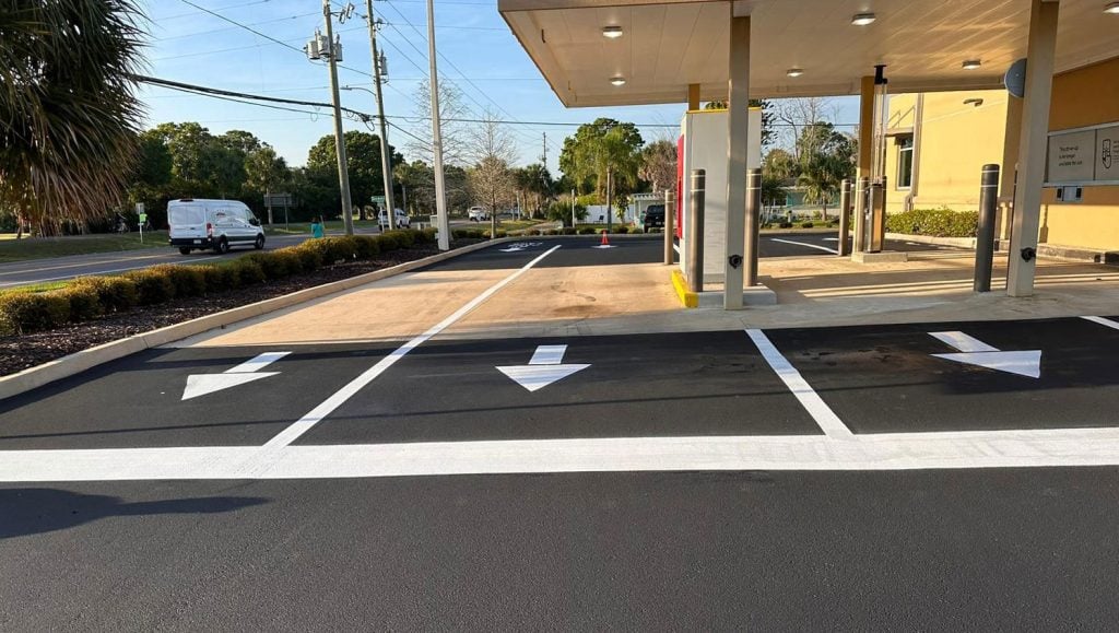 asphalt sealcoating in Dunedin, FL