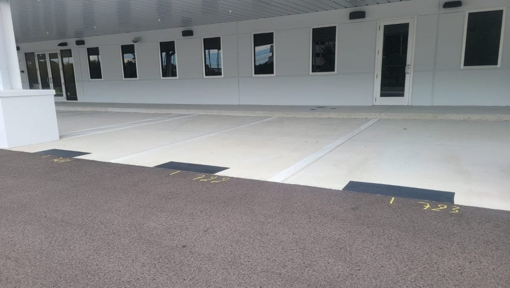 parking lot painting in Tampa, FL