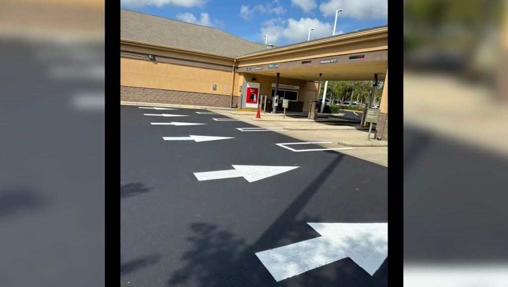 parking lot sealcoating in Clearwater, FL