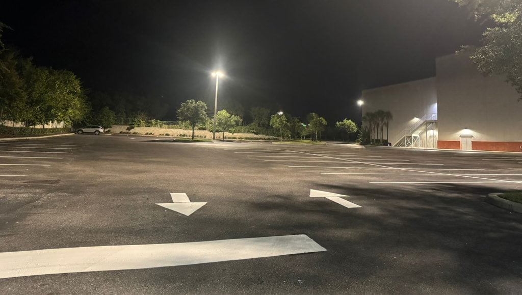 side view of restaurant with new markings on parking lot