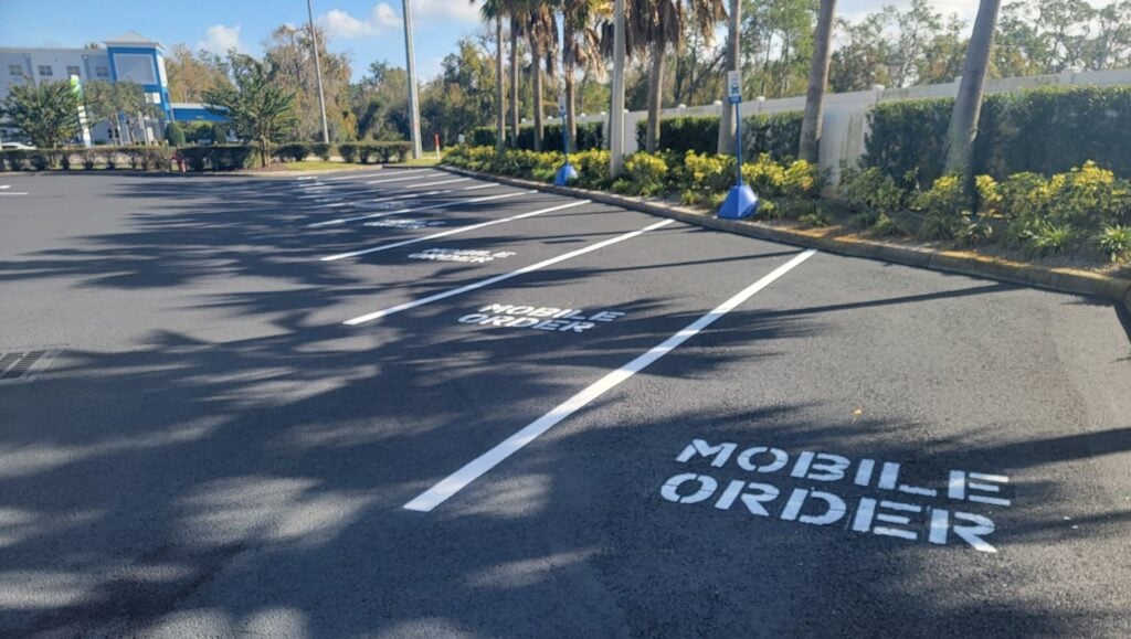 door dash drivers parking spots freshly painted for Culver's parking lot