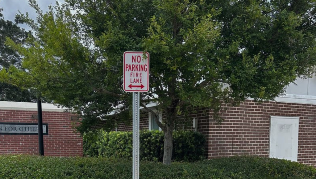 Parking Lot Sign Installation Service in Tampa, FL