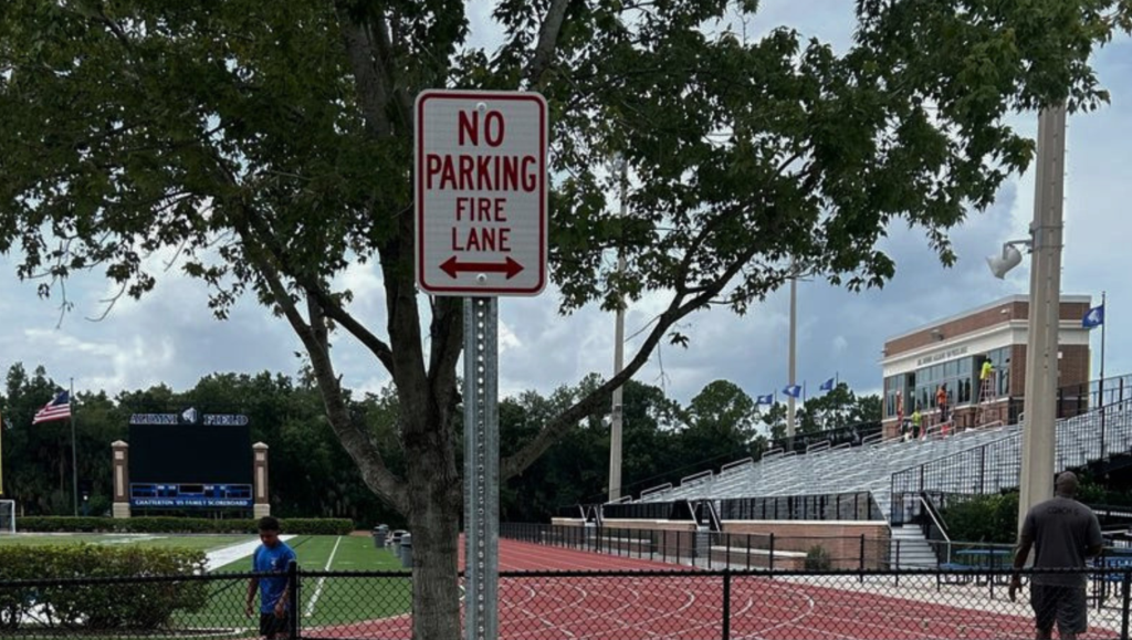 Parking Lot Sign Installation Work in Tampa, FL