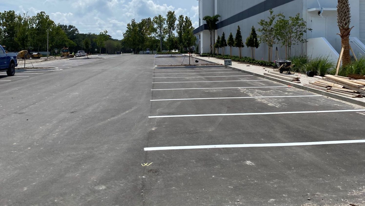 parking lot striping at gateway industrial in st. petersburg, fl