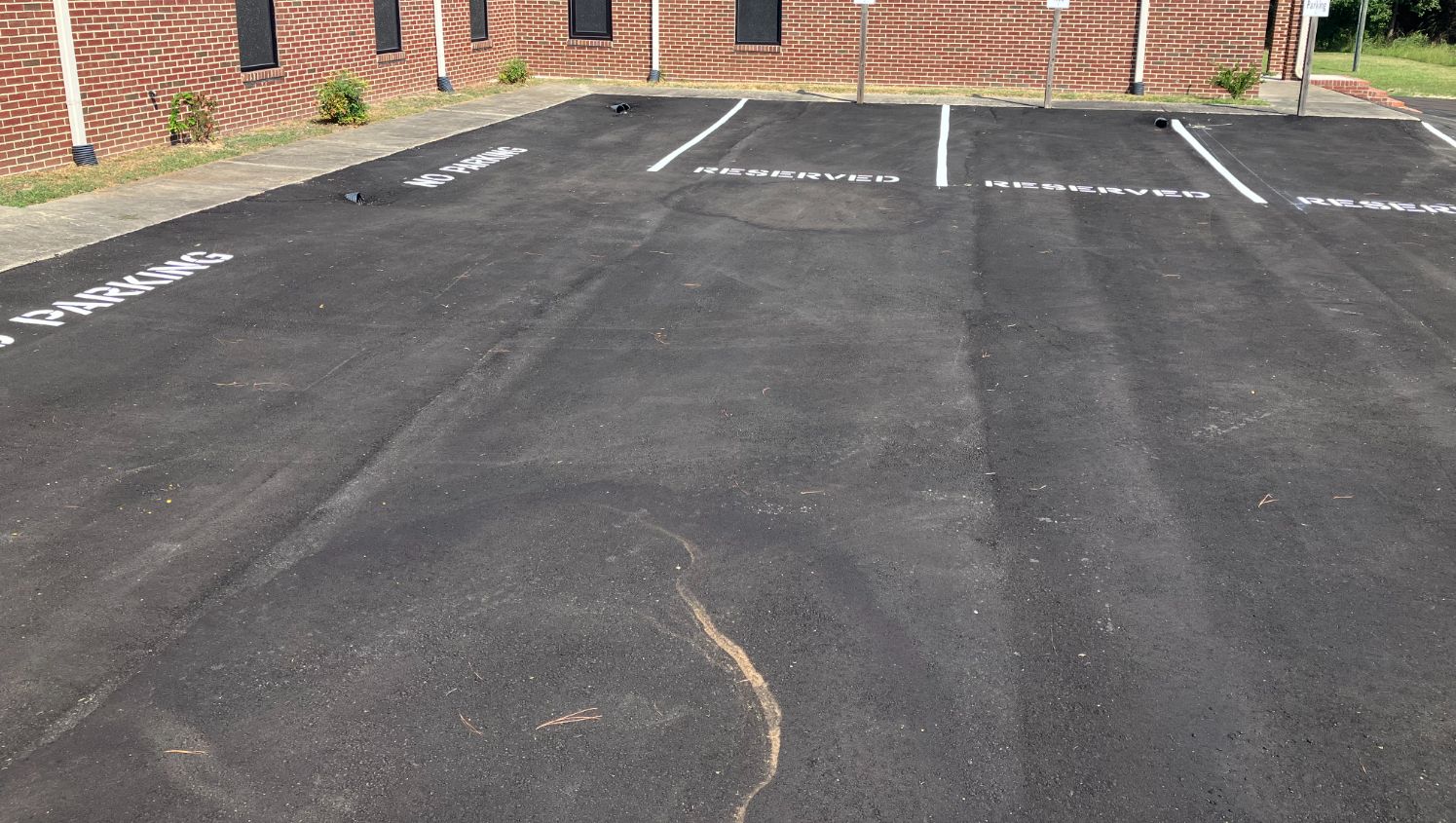 parking lot striping in Snow Hill, NC