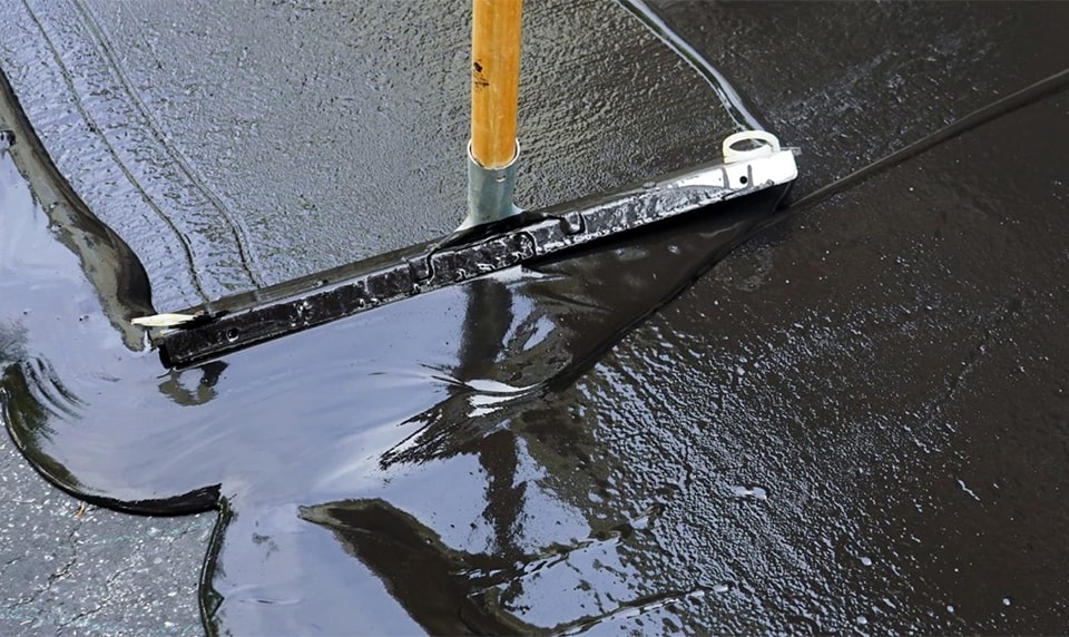 Image of Asphalt Sealcoating Services in Illinois